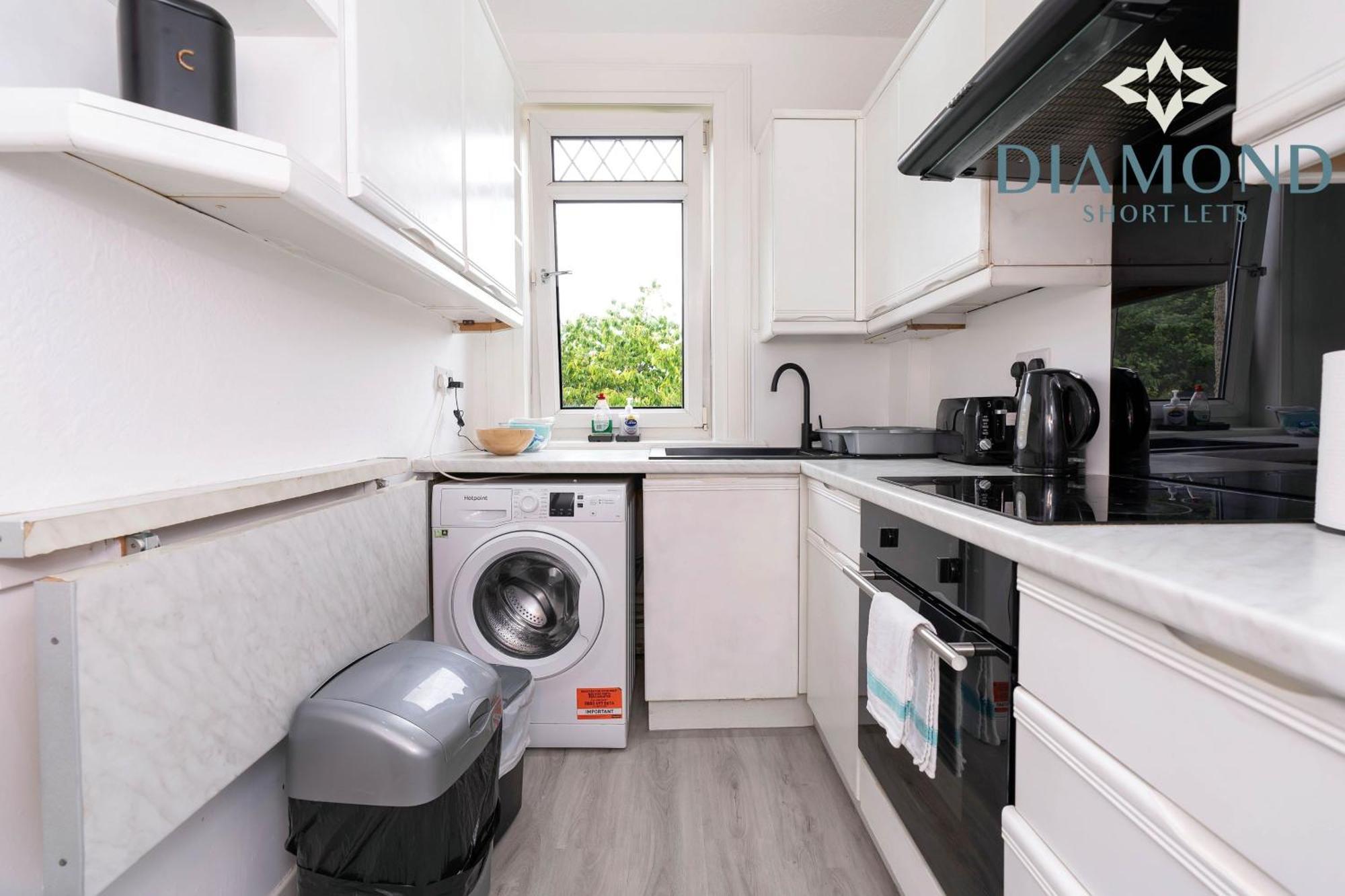 Apartment Cosy 2 Bed West End Free Parking